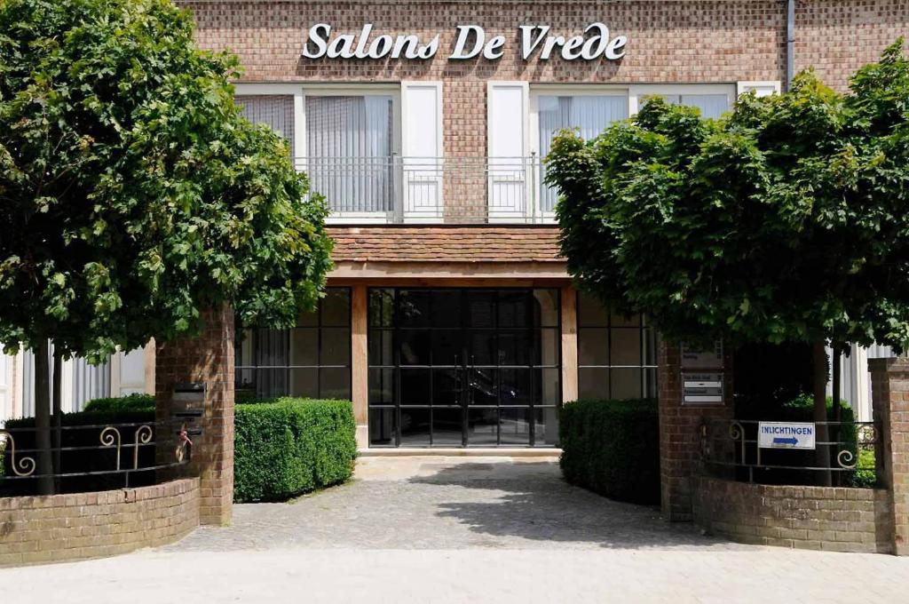 Salons De Vrede