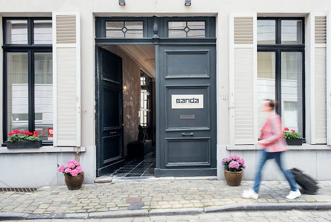 Ganda Rooms & Suites