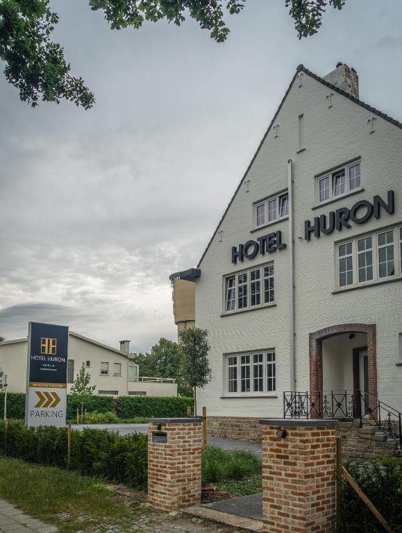Huron Hotel