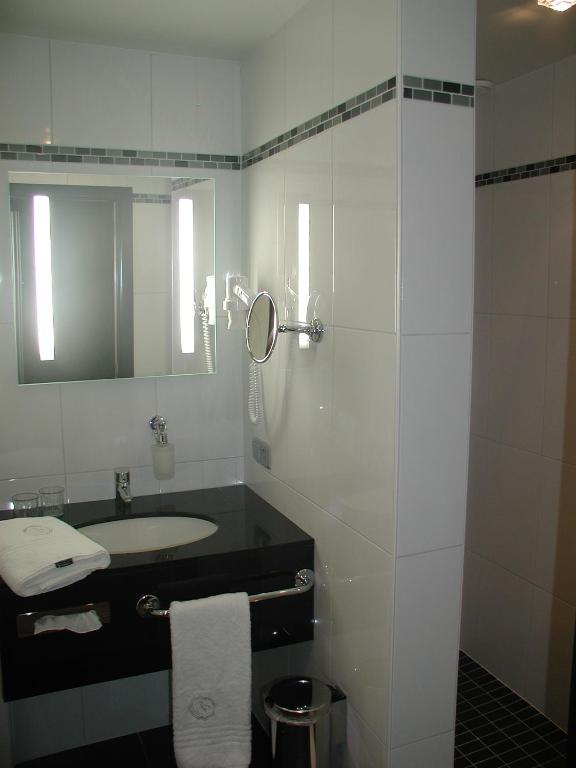 Gallery Image 9