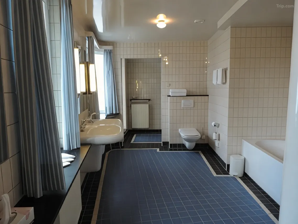 Gallery Image 10