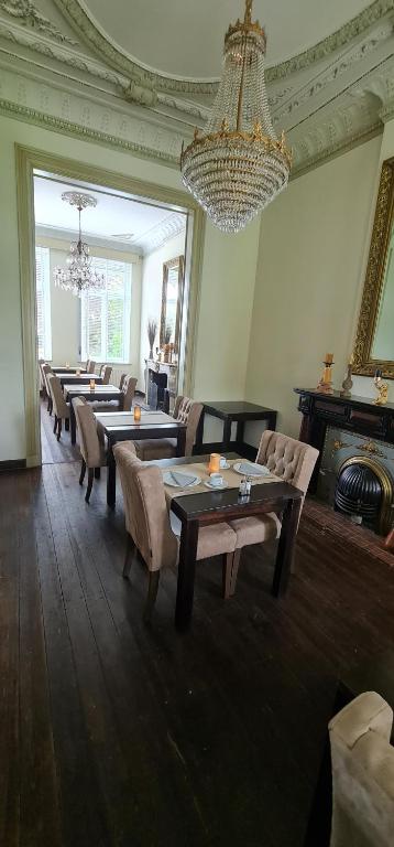 Gallery Image 9