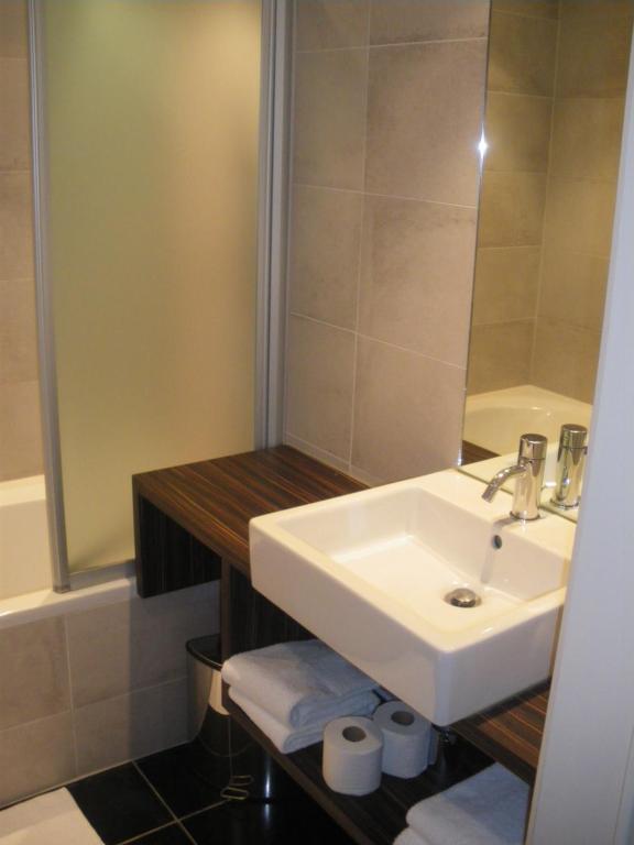 Gallery Image 10