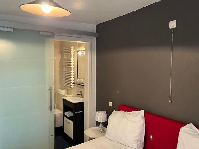 Gallery Image 10