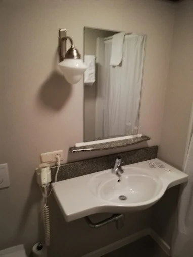 Gallery Image 10