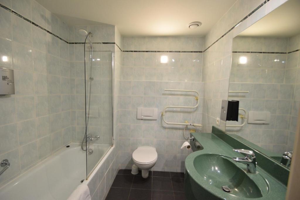 Gallery Image 12