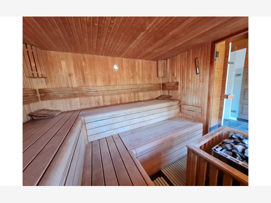 Gallery Image 14