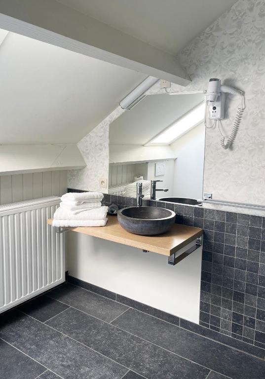 Gallery Image 9