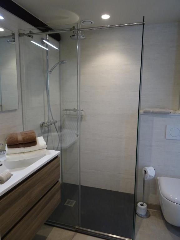 Gallery Image 13