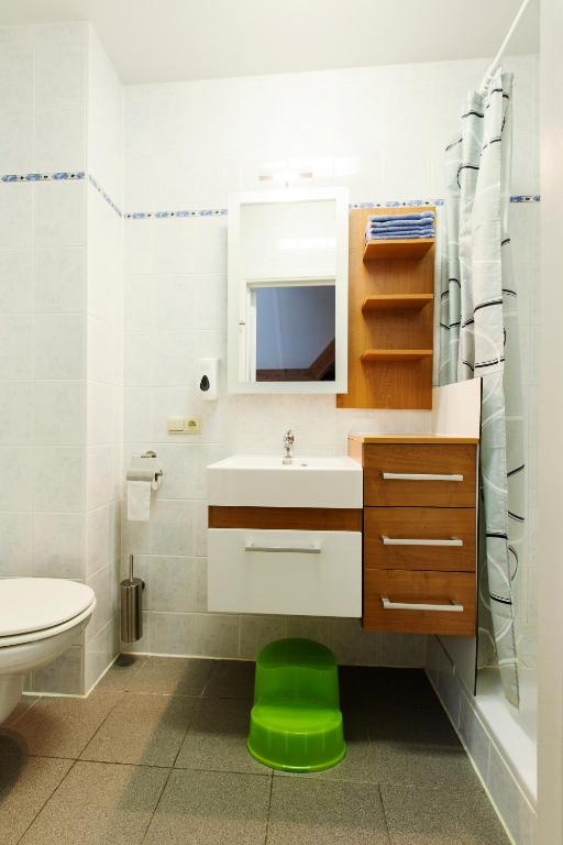 Gallery Image 13
