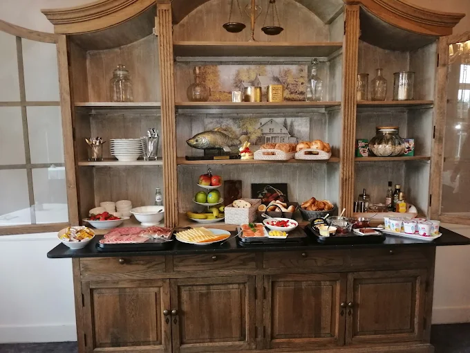 Gallery Image 13
