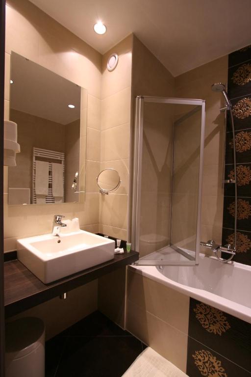 Gallery Image 11