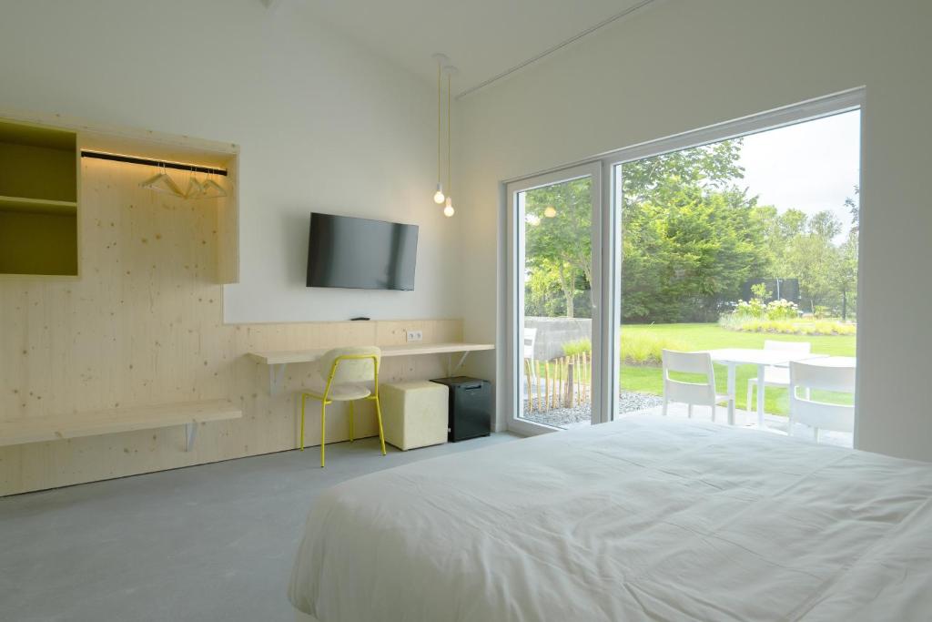 Gallery Image 10