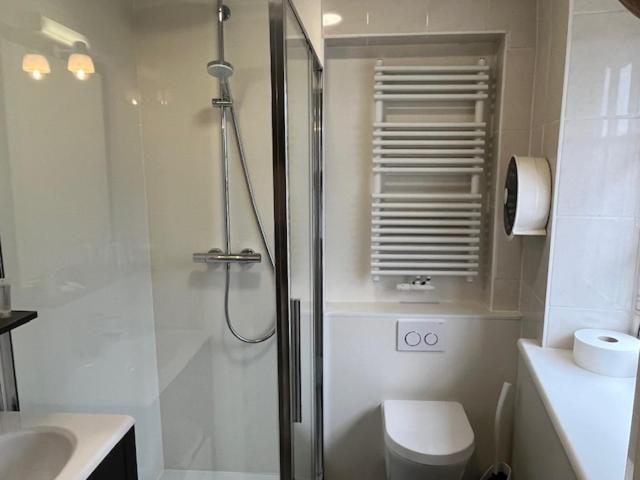 Gallery Image 13