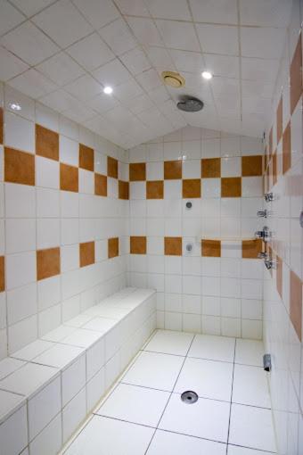 Gallery Image 13