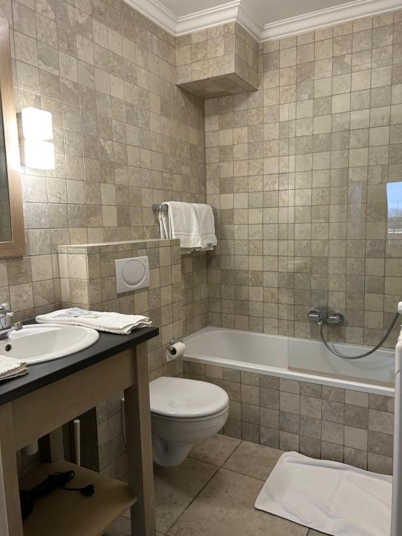 Gallery Image 13