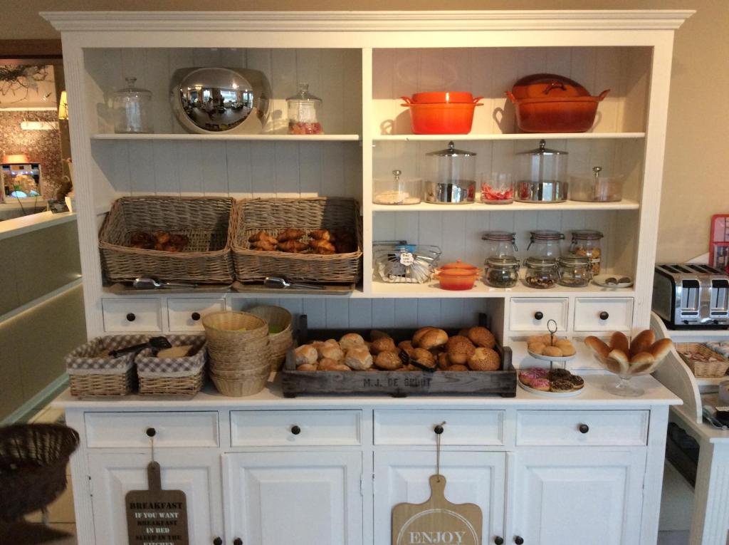 Gallery Image 14