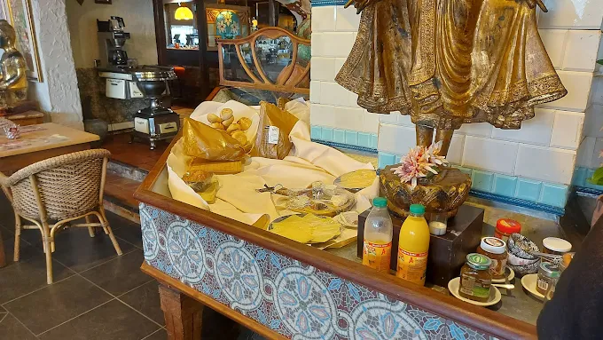 Gallery Image 14