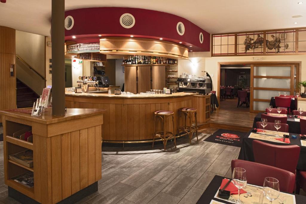 Gallery Image 4