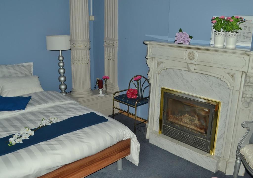 Gallery Image 5