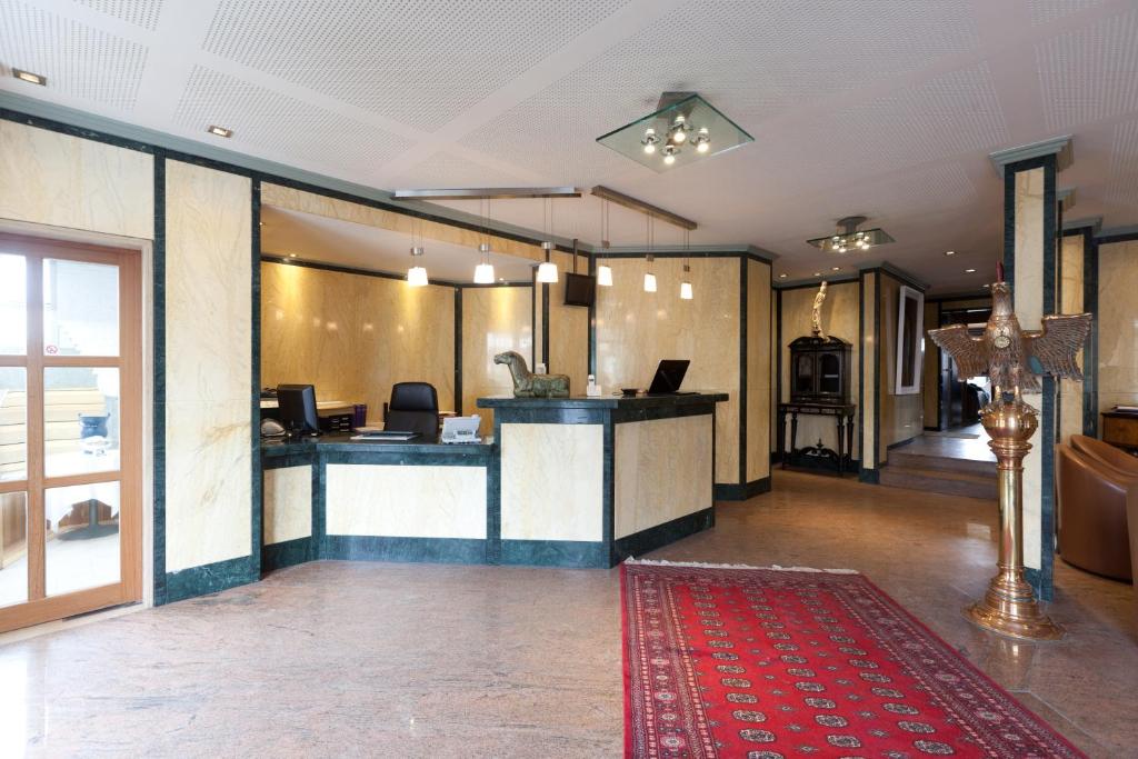 Gallery Image 5