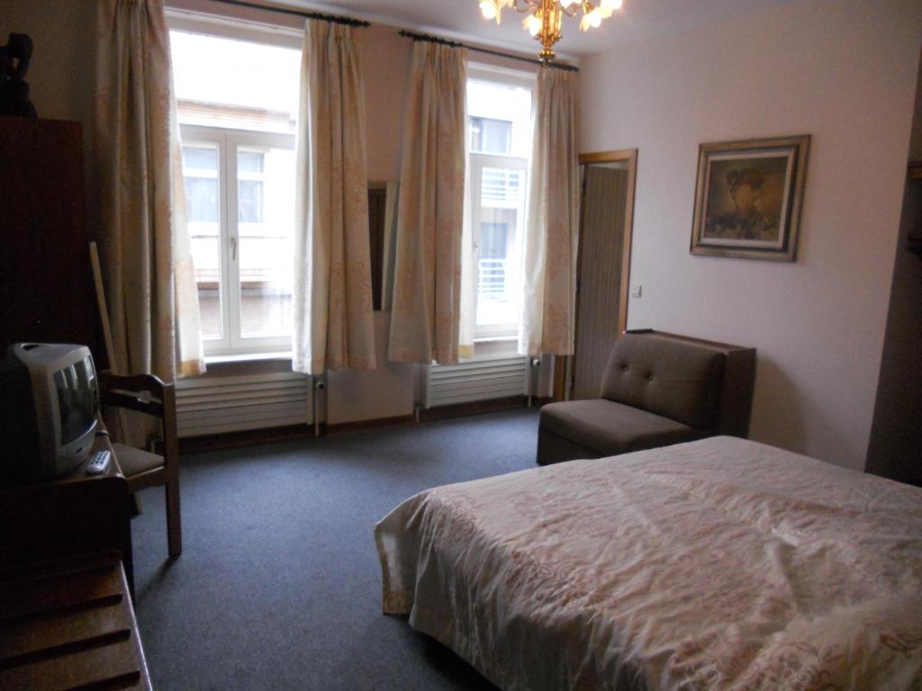 Gallery Image 6