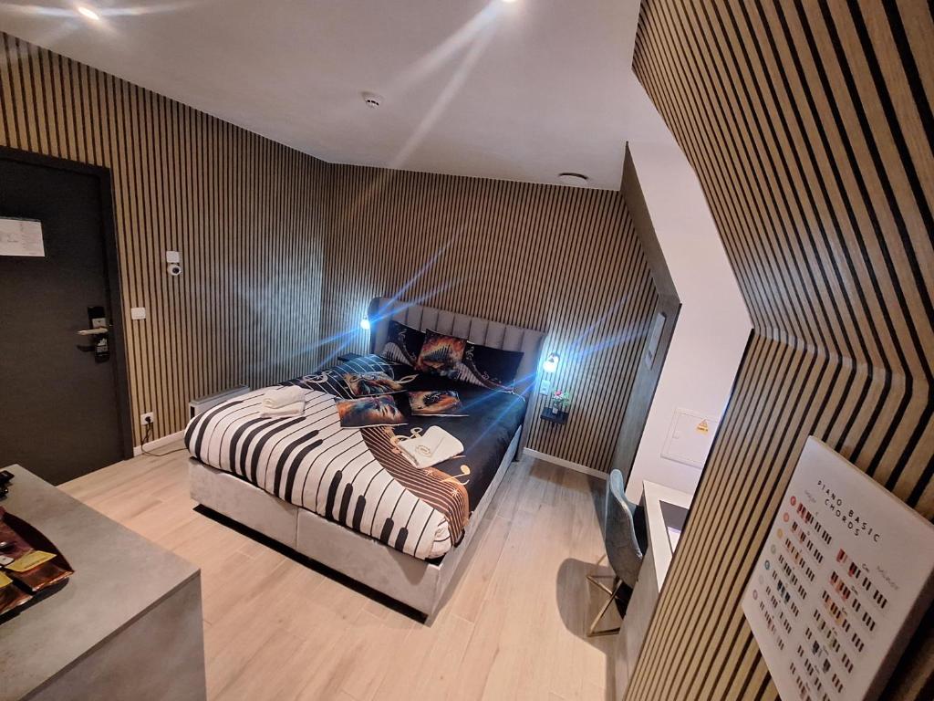 Gallery Image 6