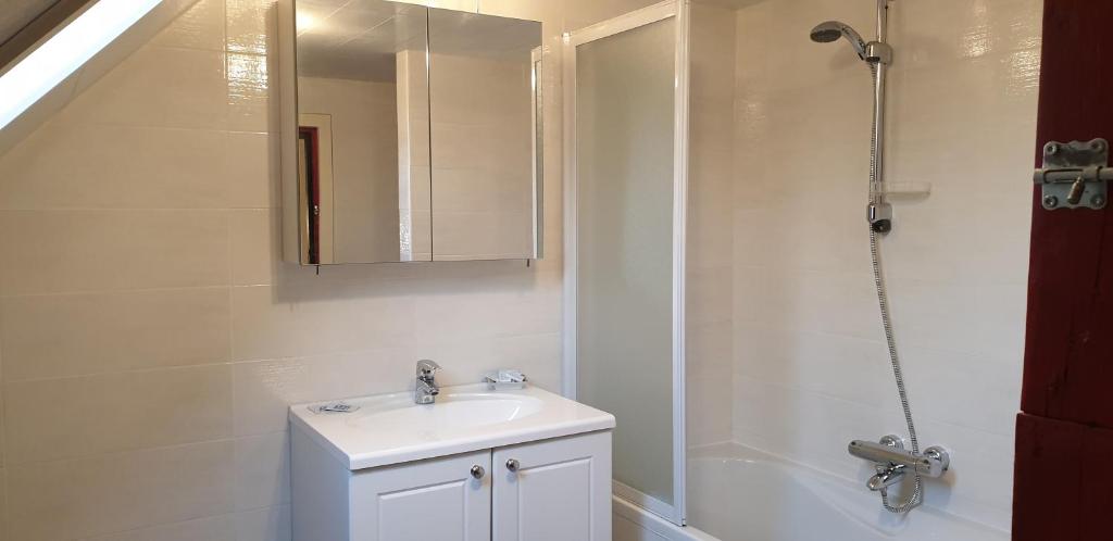 Gallery Image 13