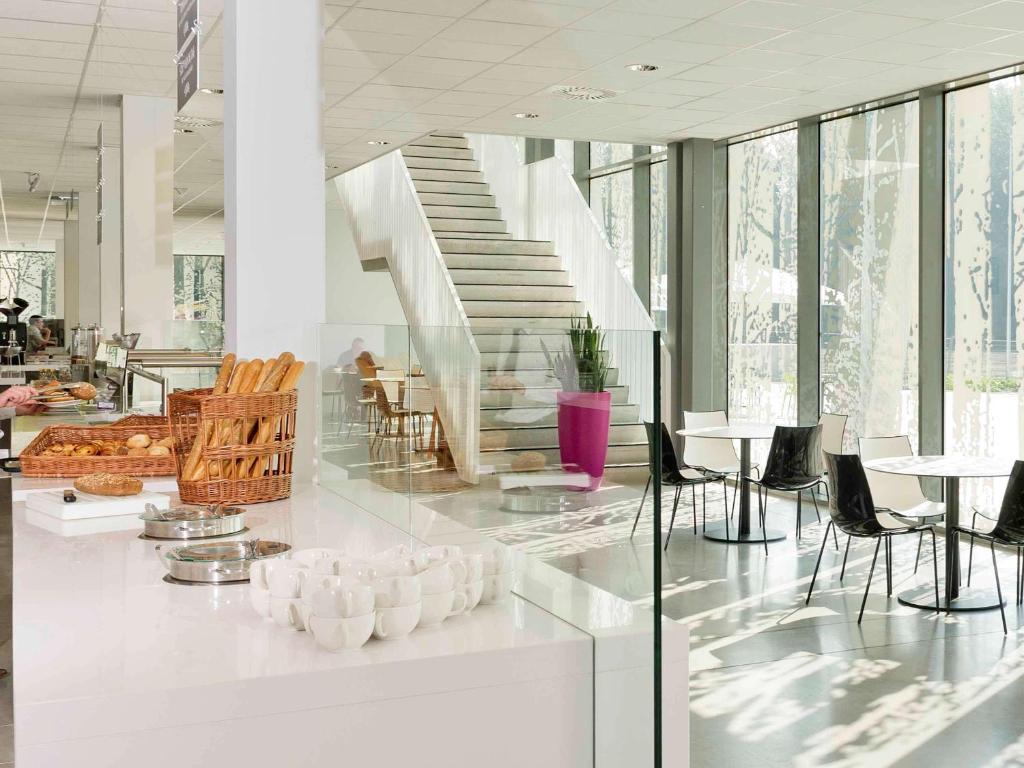 Gallery Image 8