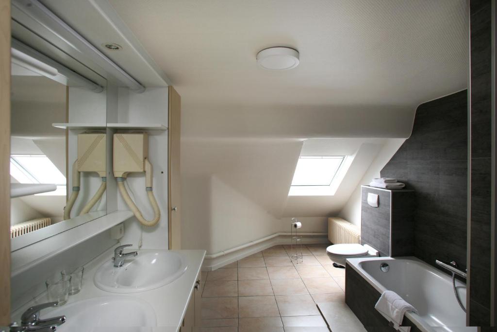 Gallery Image 7