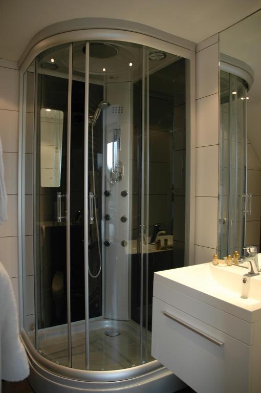 Gallery Image 8