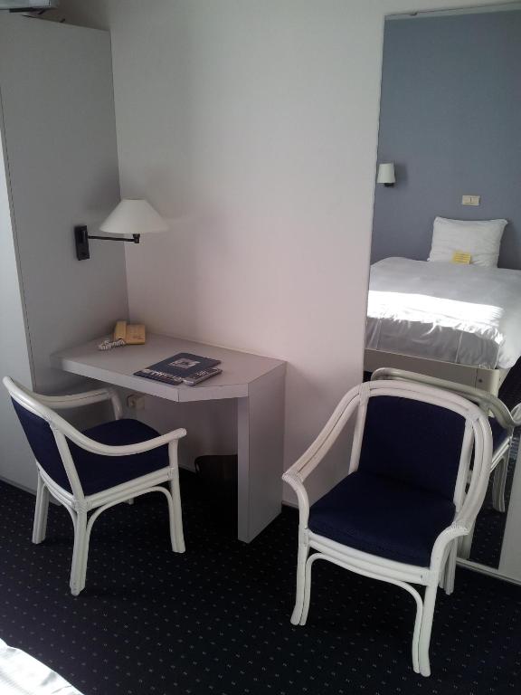 Gallery Image 8