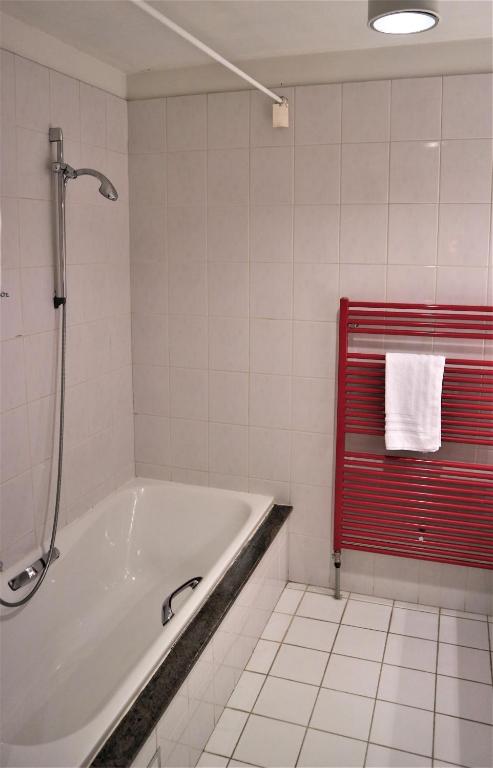 Gallery Image 10