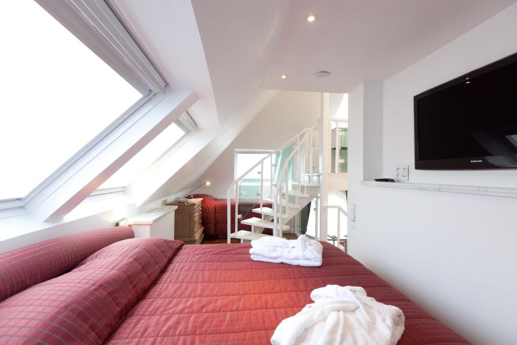 Gallery Image 9