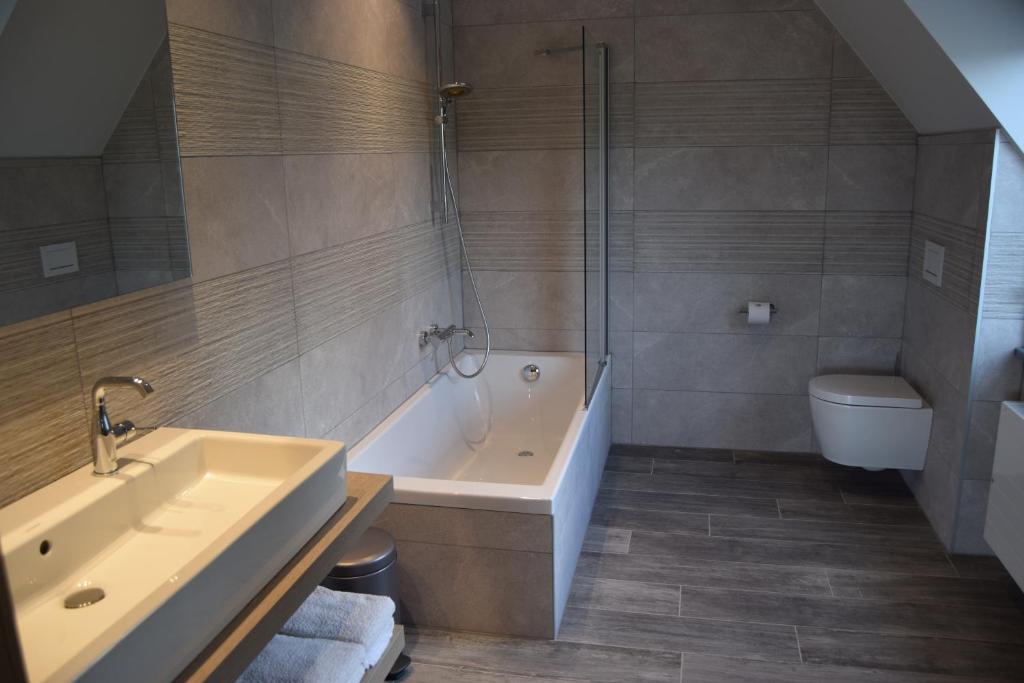 Gallery Image 9