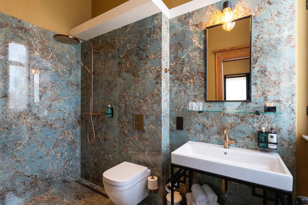 Gallery Image 9