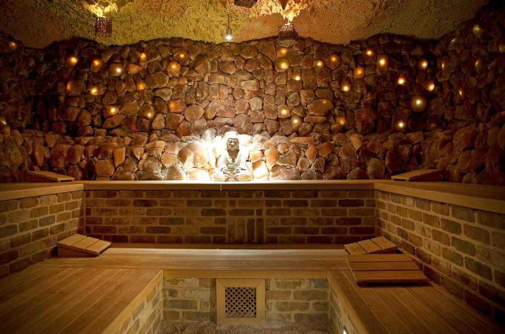 Gallery Image 9