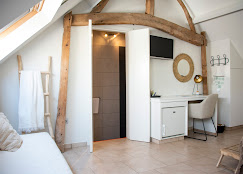 Gallery Image 9