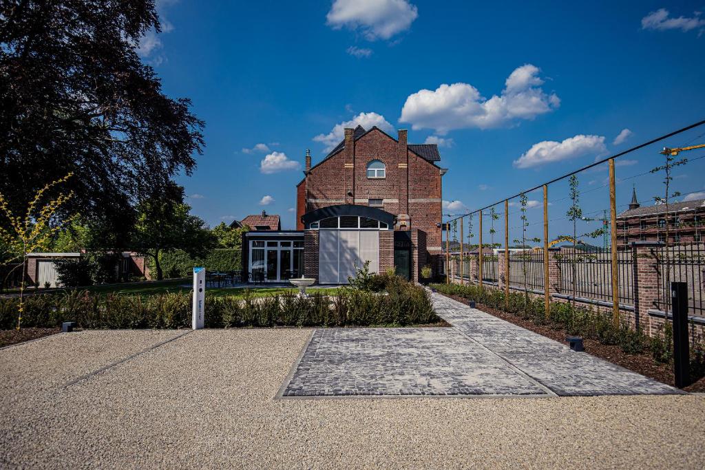 BURGEMEESTERHUYS