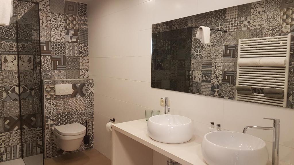 Gallery Image 11