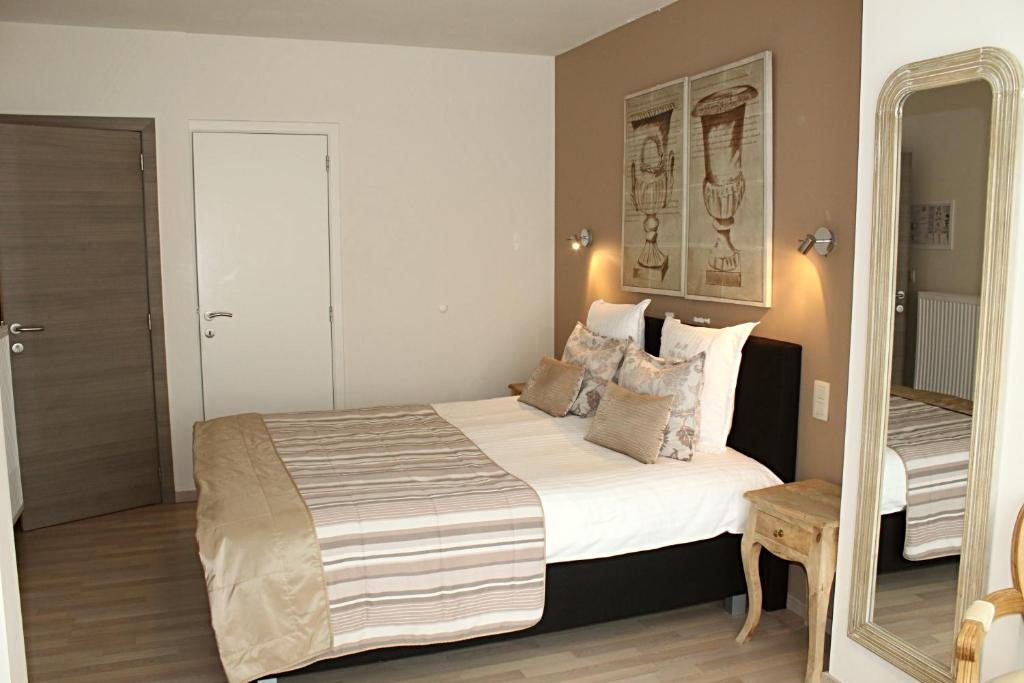 Gallery Image 6
