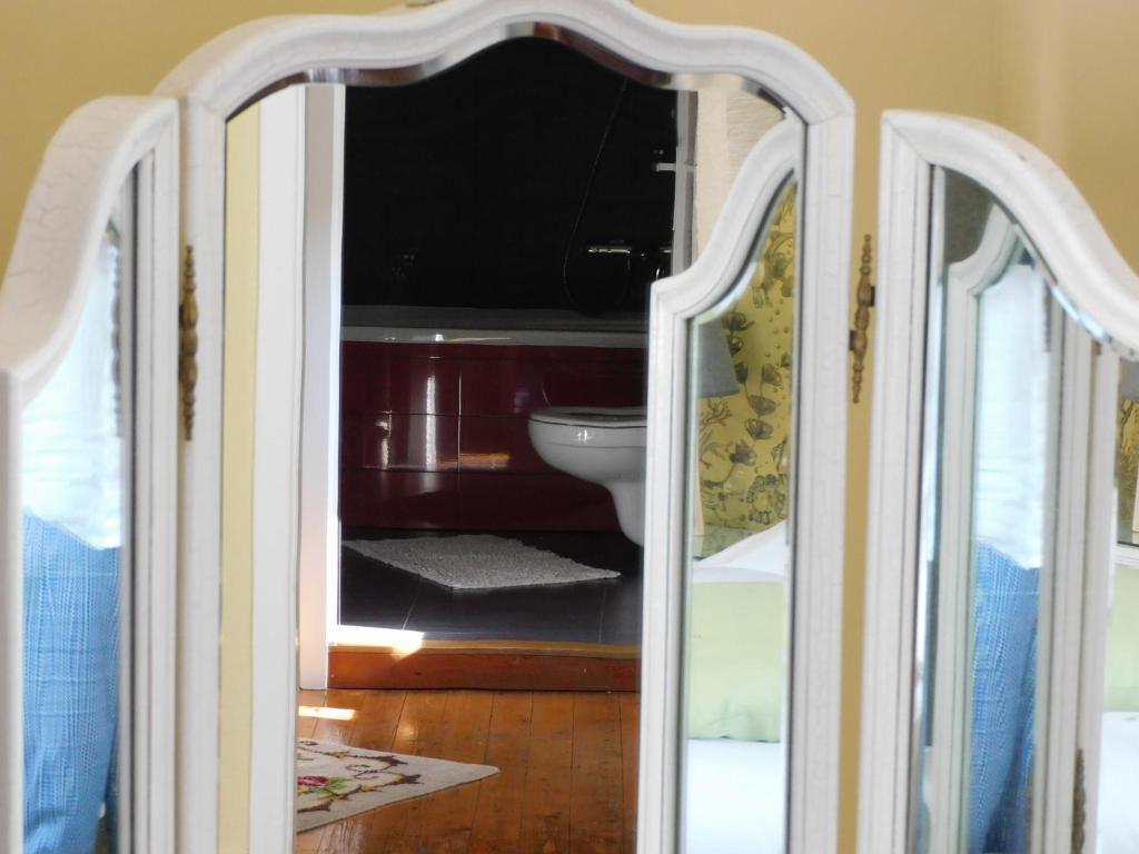 Gallery Image 6