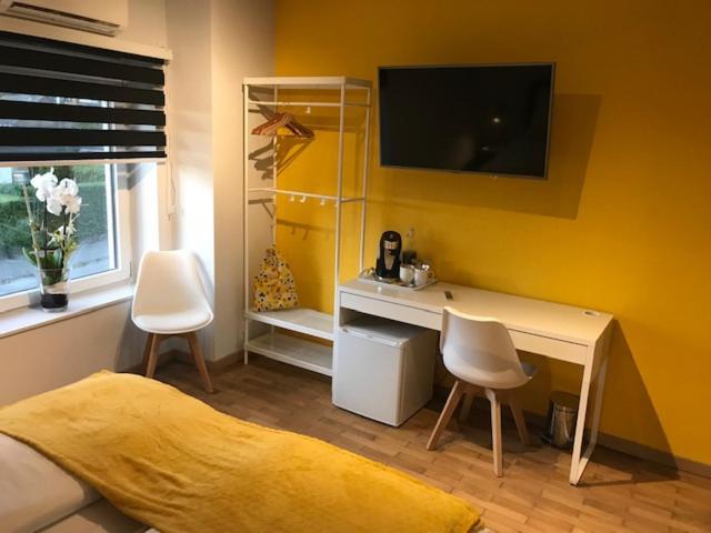 Gallery Image 6