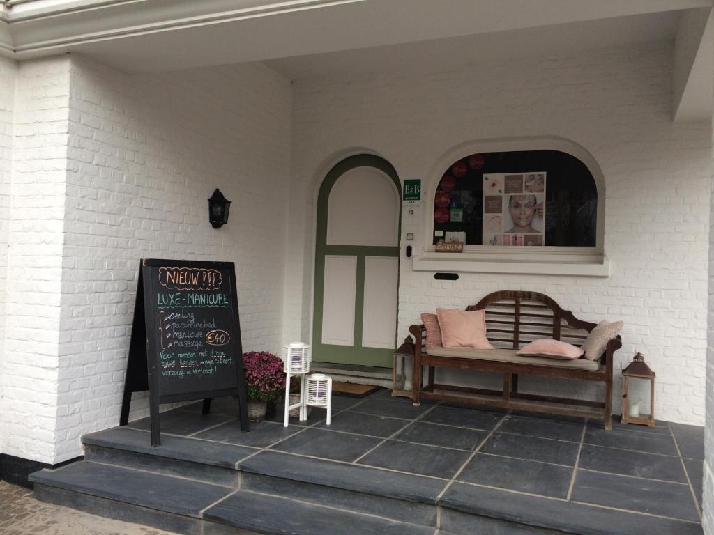 Gallery Image 7
