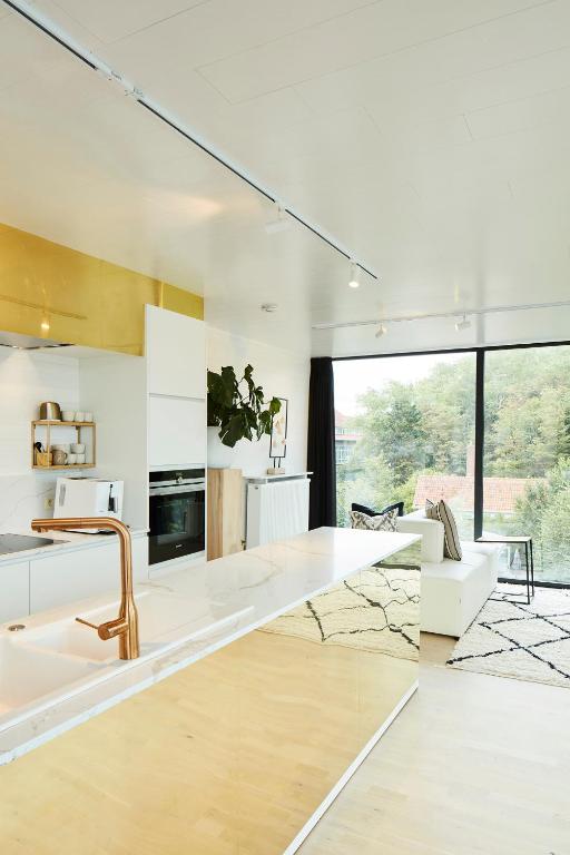 Gallery Image 8