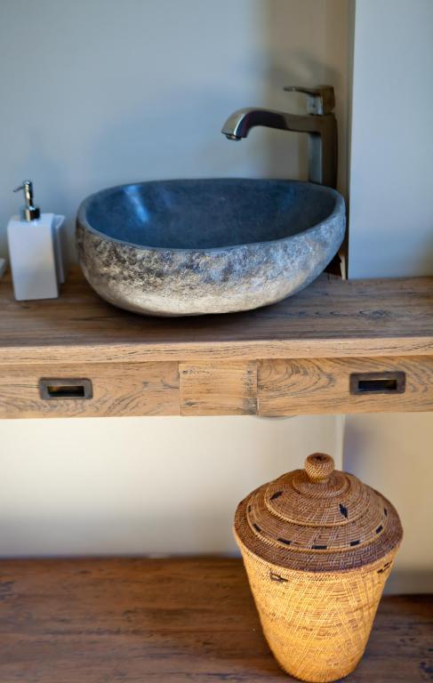 Gallery Image 12