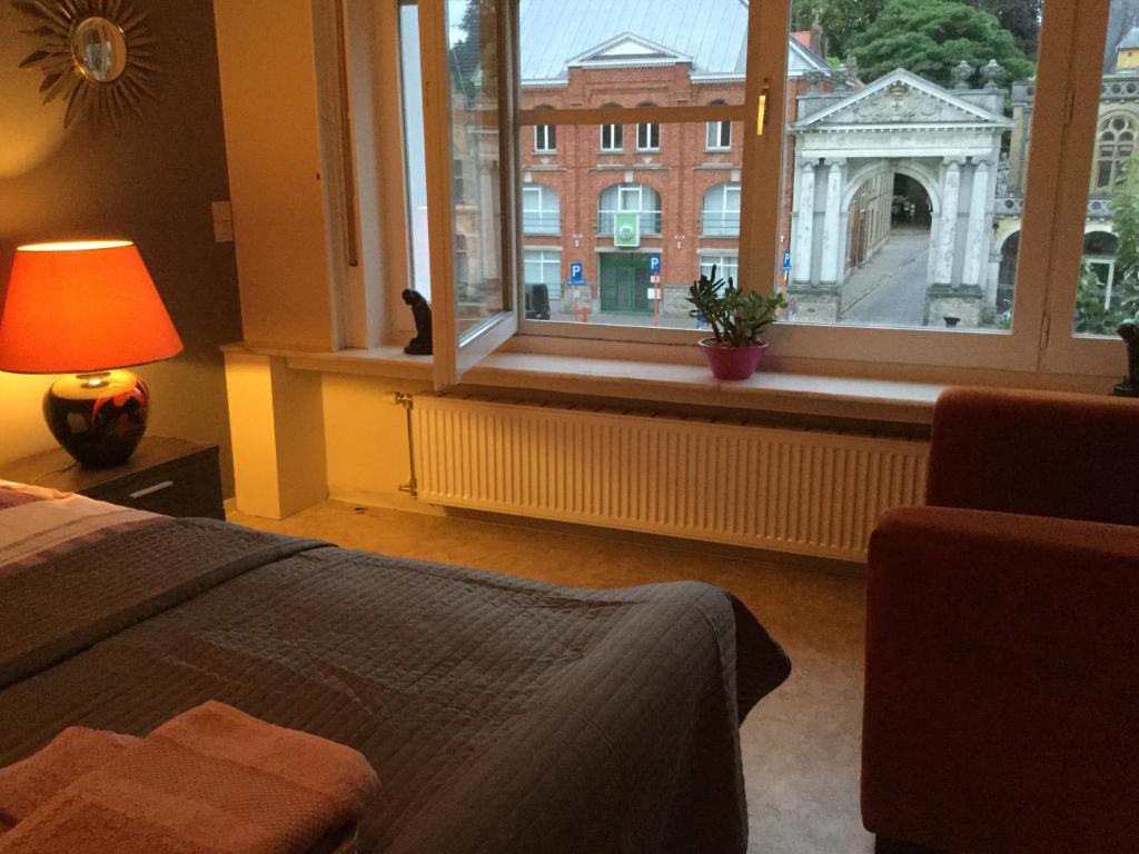 Gallery Image 6