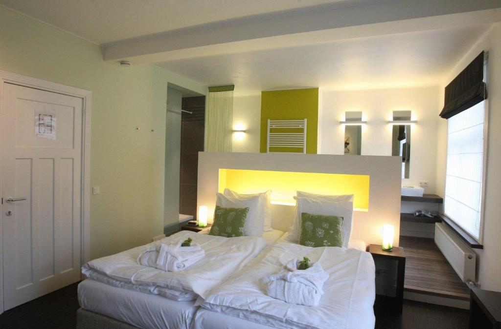 Gallery Image 9