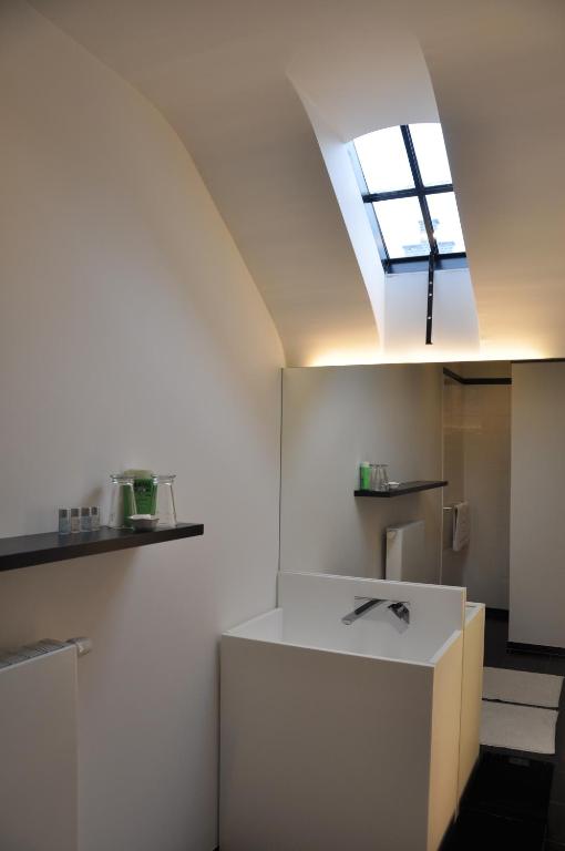 Gallery Image 11