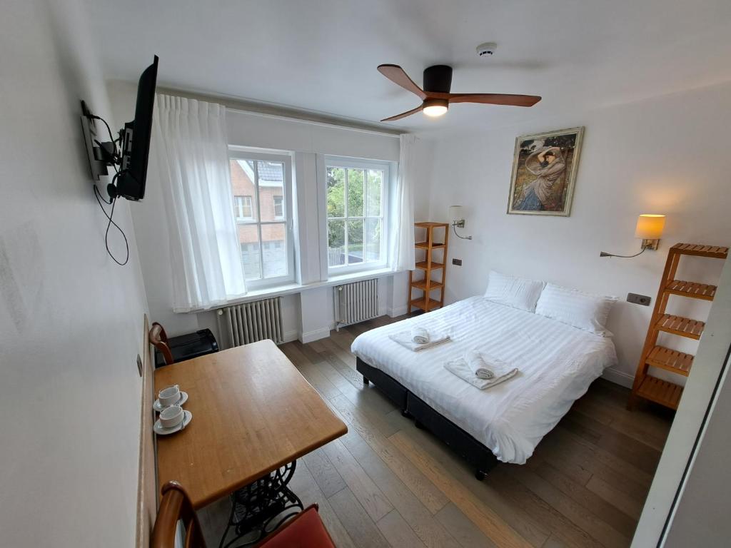 Gallery Image 5